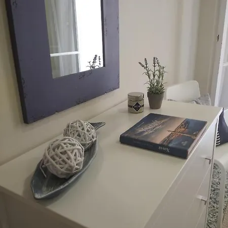 Marinos Apartamento *